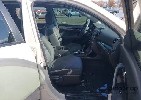 2012 Kia Sorento Lx из США, поврежденный, VIN 5XYKT3A63CG189553